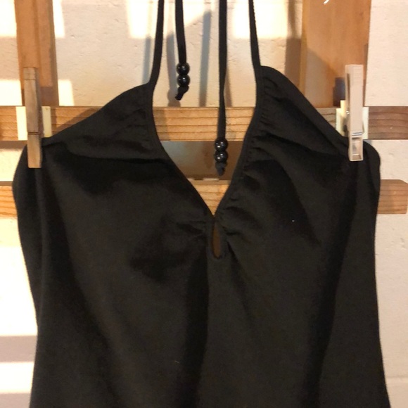 Black halter top - Picture 2 of 3
